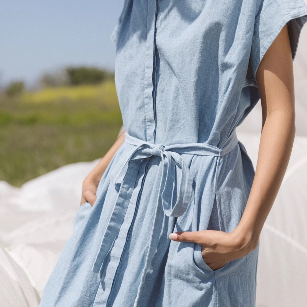 Trovata Sky Blue Button-Up Midi Dress - Picture 4 of 5